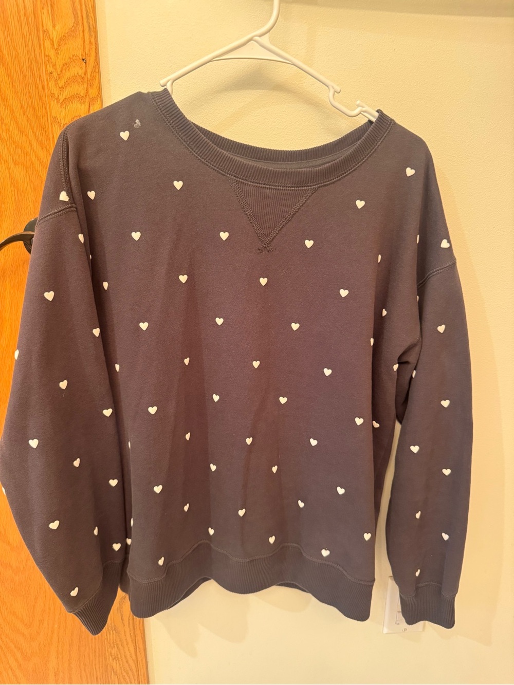 Abercrombie Women’s Polka Heart-Print Sweatshirt Size Medium Oversized EUC